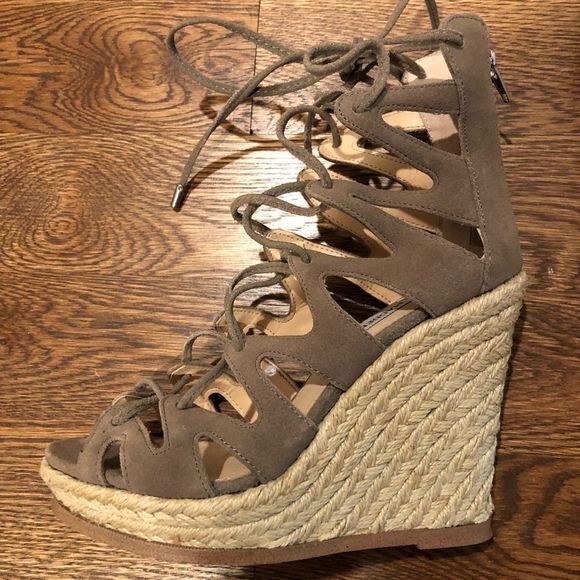 Steve Madden Wedges Genuine Leather size 7 - Picture 1 of 7